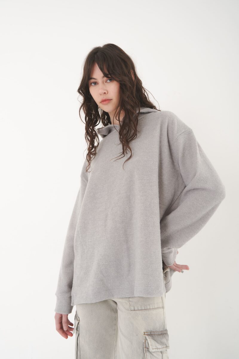 HOODIE - Imagen 4